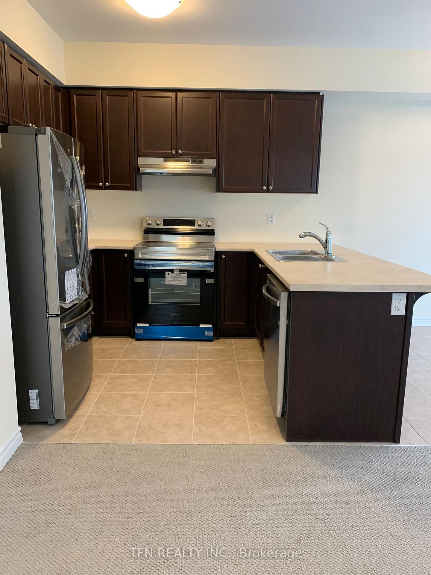 184 FLAGG Avenue - Photo 4