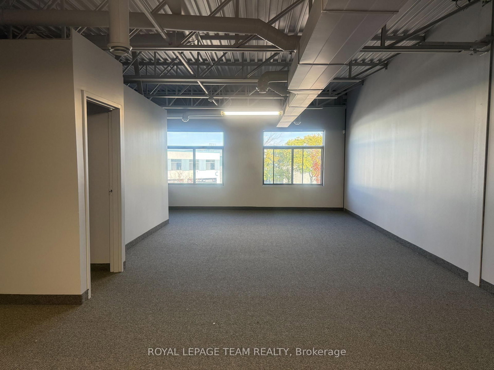 2212 Gladwin Crescent - Photo 4