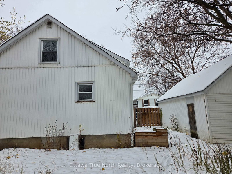 108 Maley St, North Grenville, K0G 1J0 | Image 2