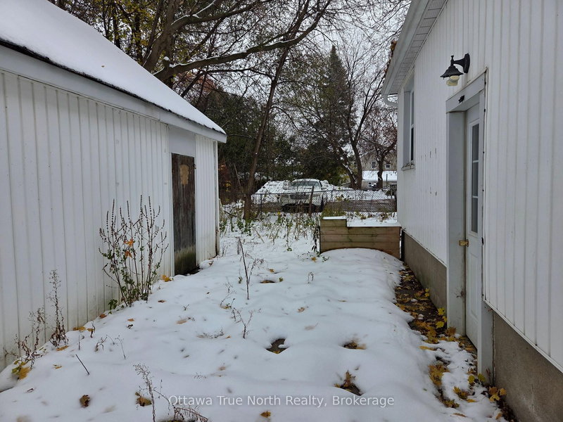 108 Maley St, North Grenville, K0G 1J0 | Image 3