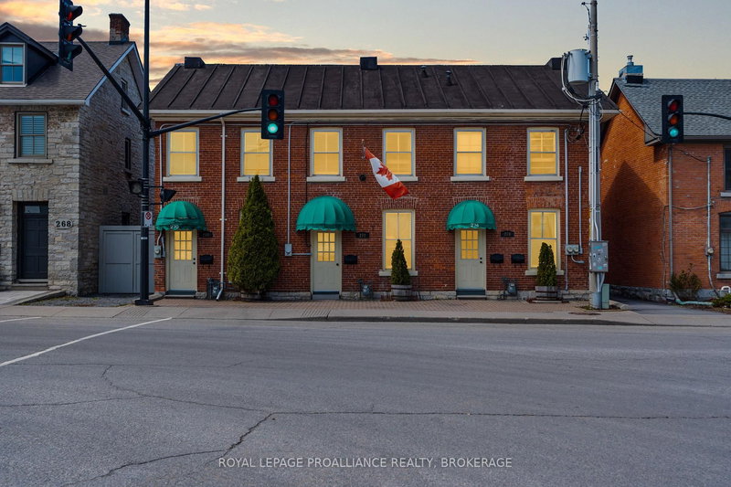 274 Wellington St, Kingston, K7K 2Z1 | Image 2