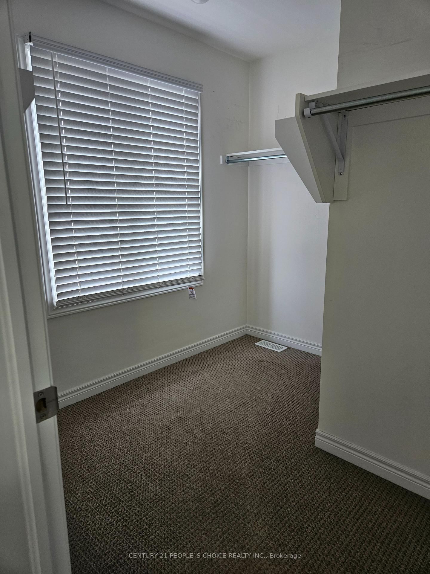 180 SUNFLOWER Place • Welland, ON photo 14