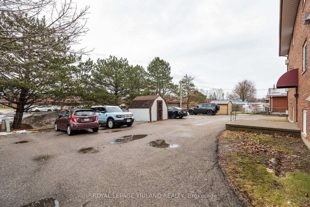 221 Highview Drive