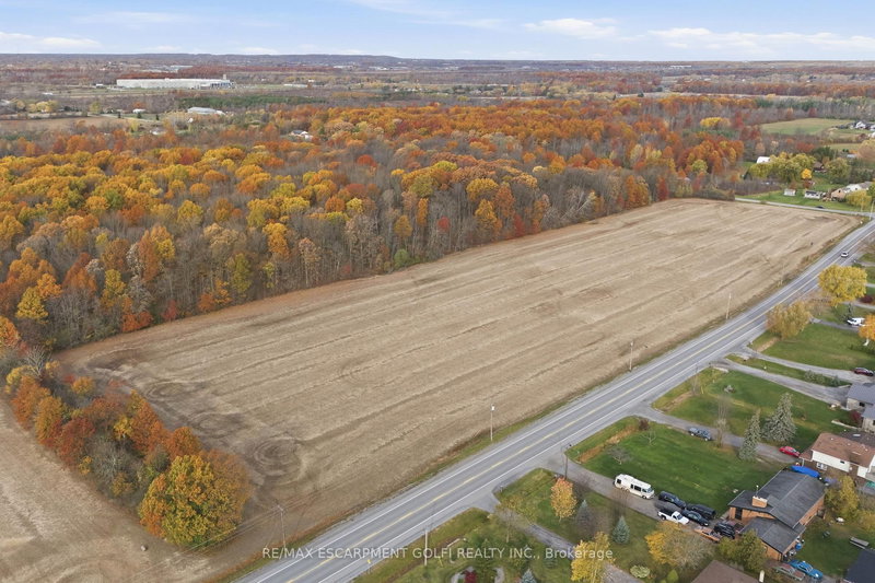 649 Buchner Rd, Welland, L3B 5N4 | Image 2