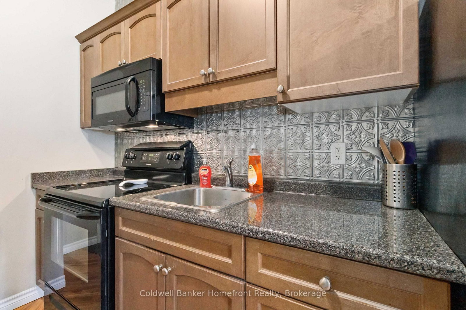 140 West River Street, Unit 504 - Photo 19