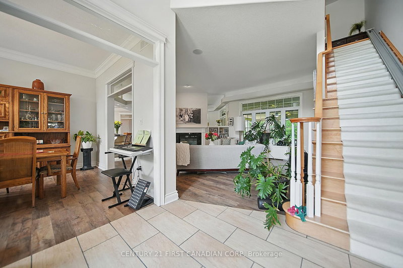 42580 Roberts Line, Central Elgin, N0L 2L0 | Image 2