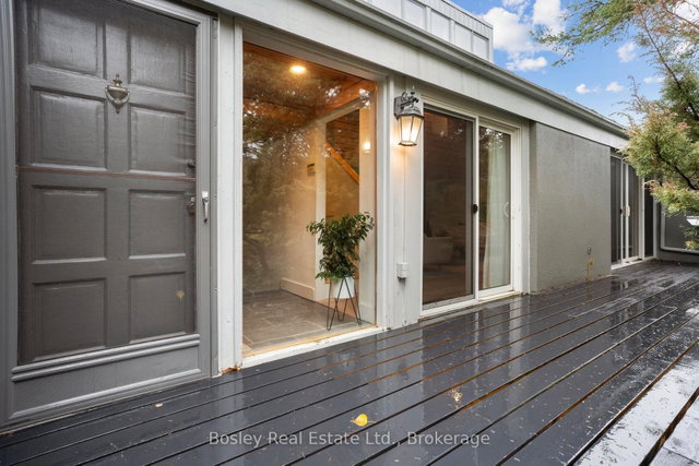 101 St Moritz Crescent