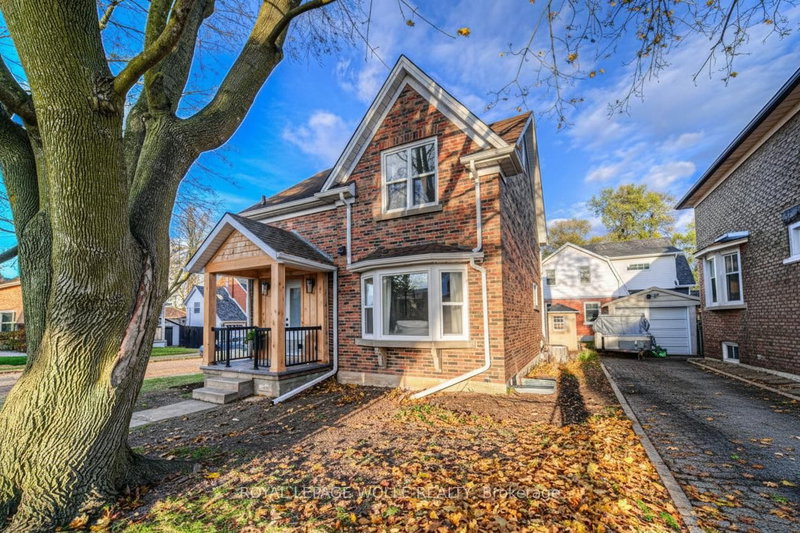 30 Dunbar Rd S, Waterloo, N2L 2E3 | Image 2