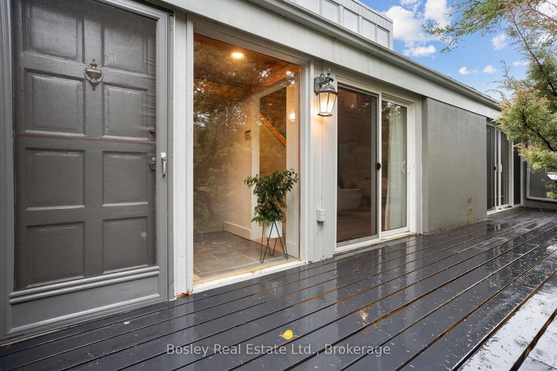 101 St Moritz Cres, Blue Mountains, L9Y 0S6 | Image 2