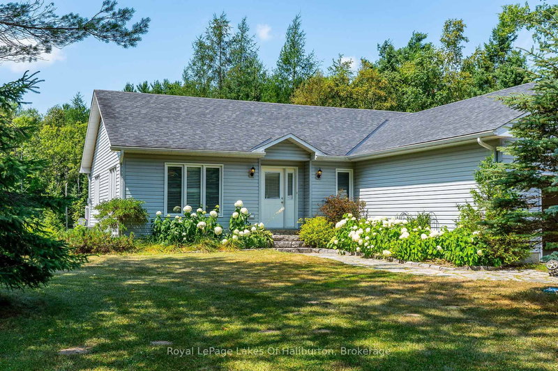 1030 Sawdust Rd N, Minden Hills, K0M 2K0 | Image 3