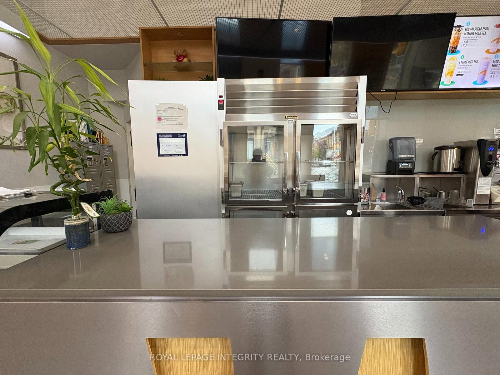 290 Bank Street - Photo 11