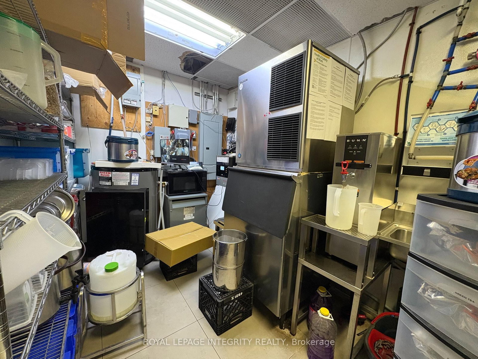 290 Bank Street - Photo 16