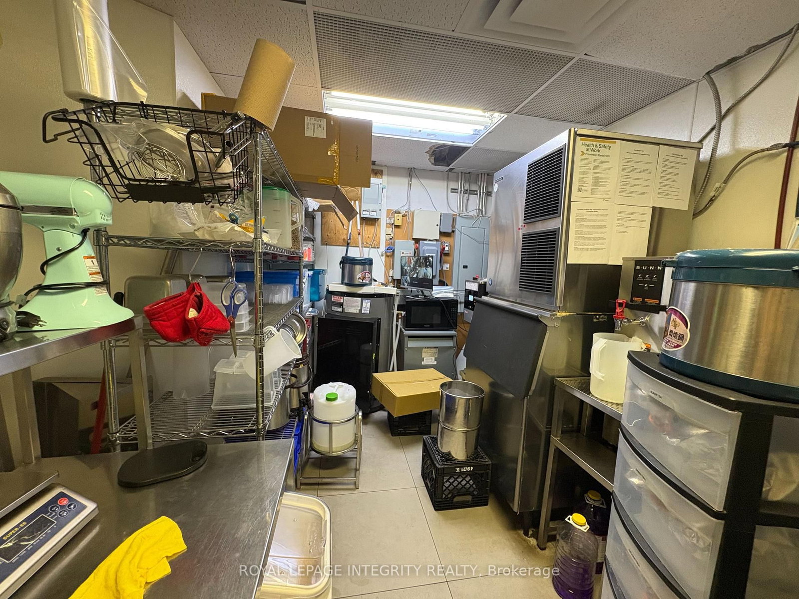 290 Bank Street - Photo 17