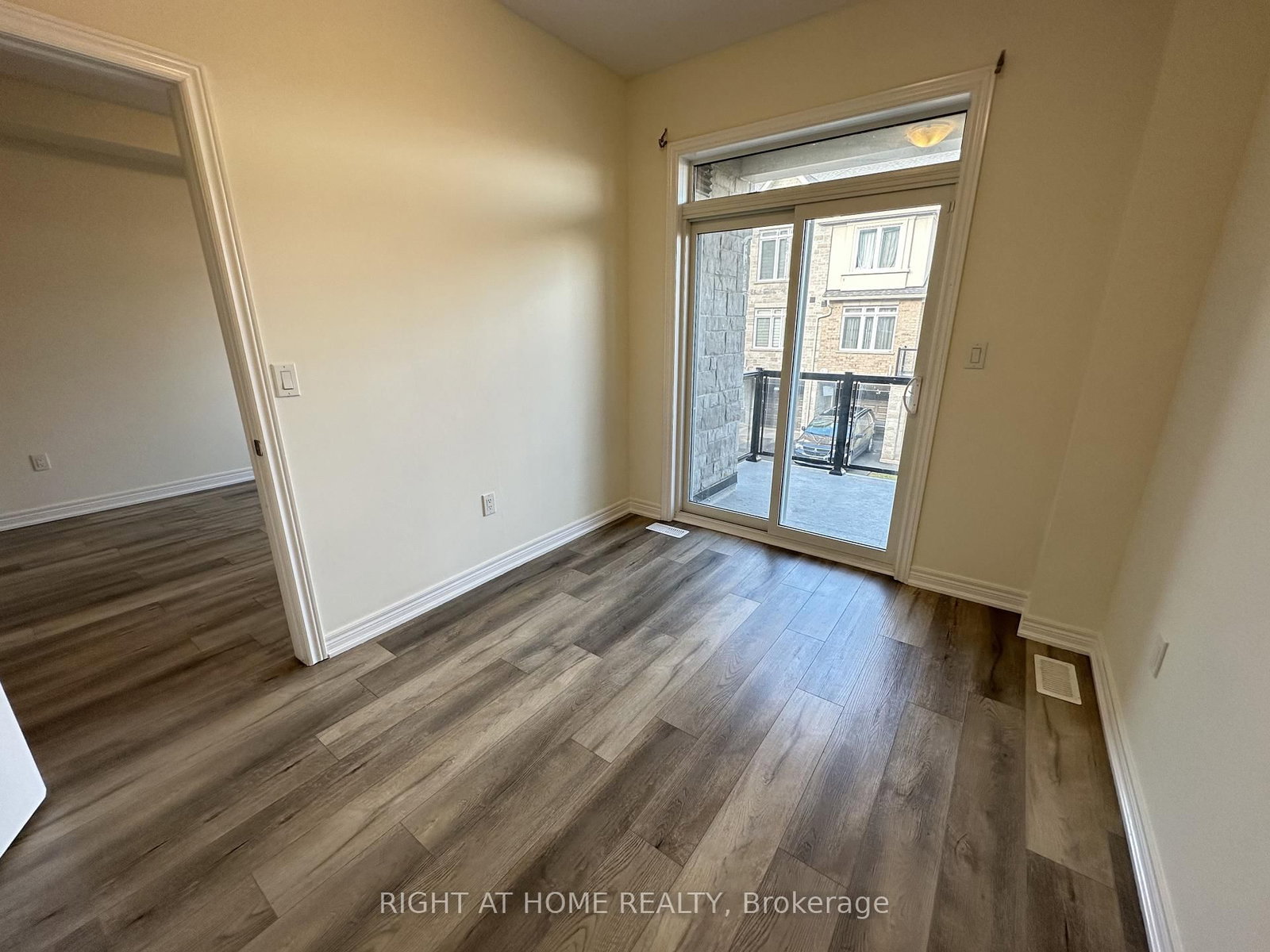 40 Zinfandel Drive, Unit 22 - Photo 15