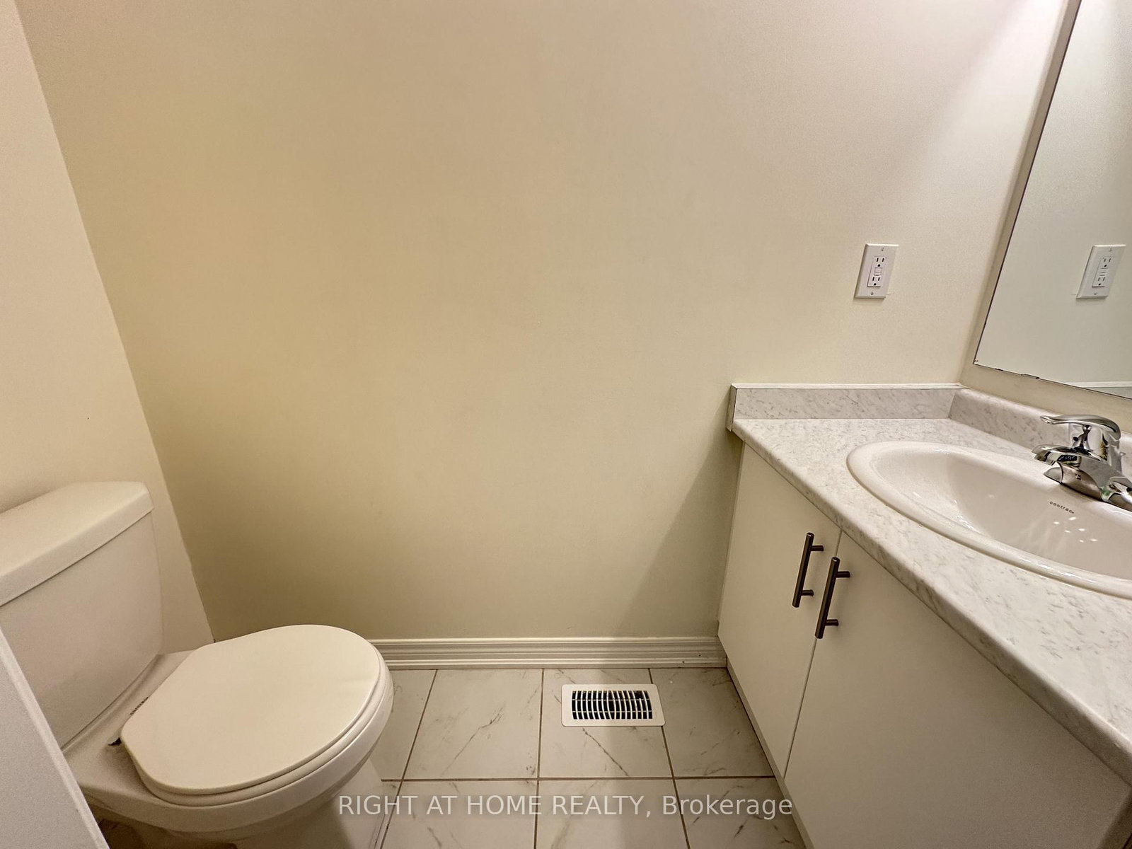 40 Zinfandel Drive, Unit 22 - Photo 17