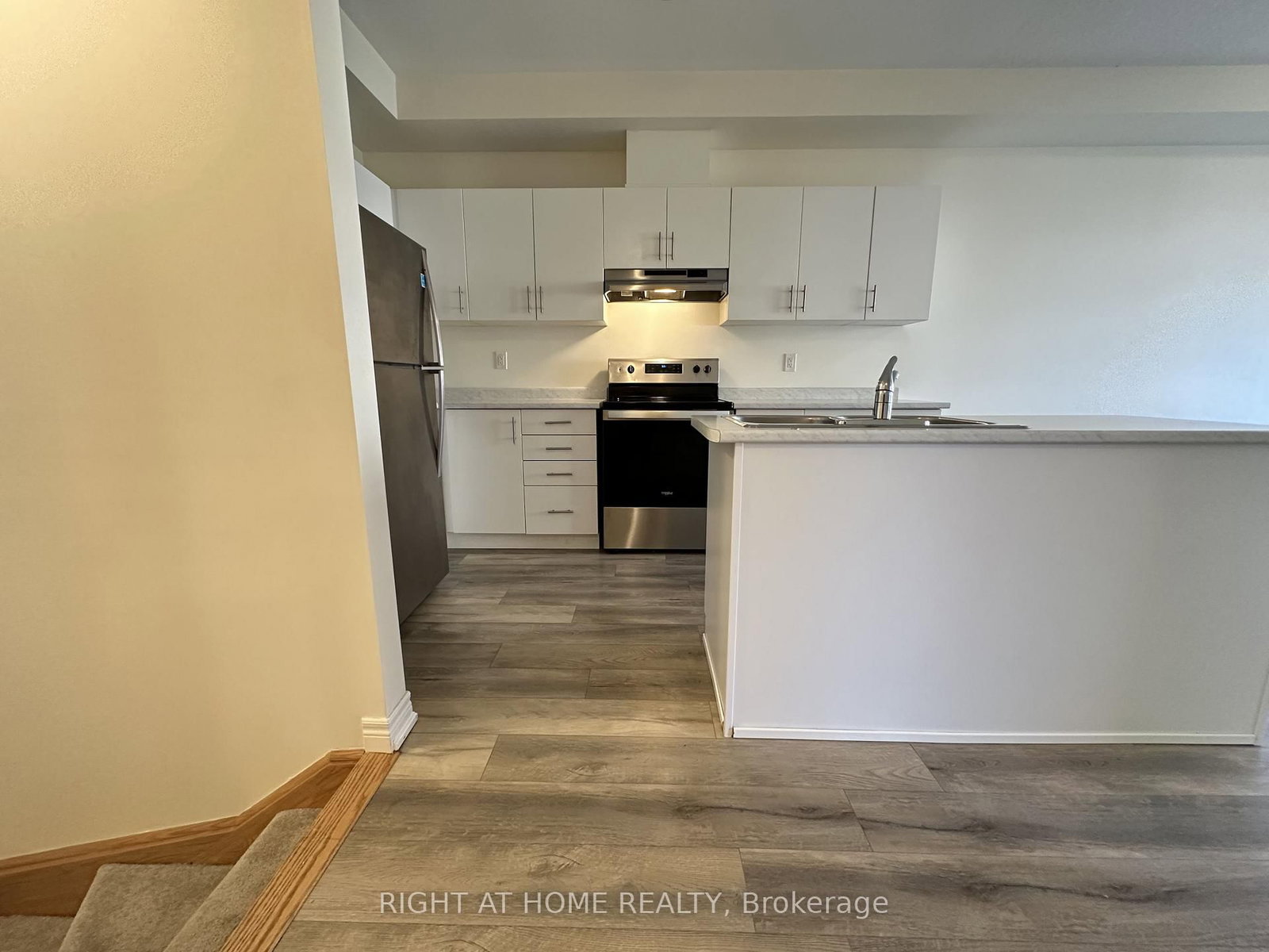 40 Zinfandel Drive, Unit 22 - Photo 9