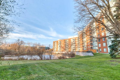 Condo sold at 413-30 Blue Springs Drive, Waterloo, Ontario, N2J 4T2 - MLS: X12548320