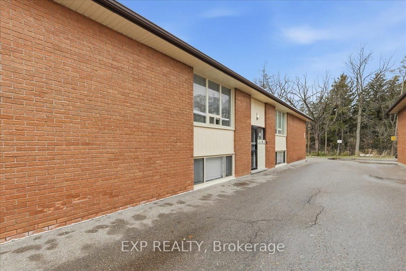 72 Barbara Cres, Kitchener, N2M 4N2 | Image 3