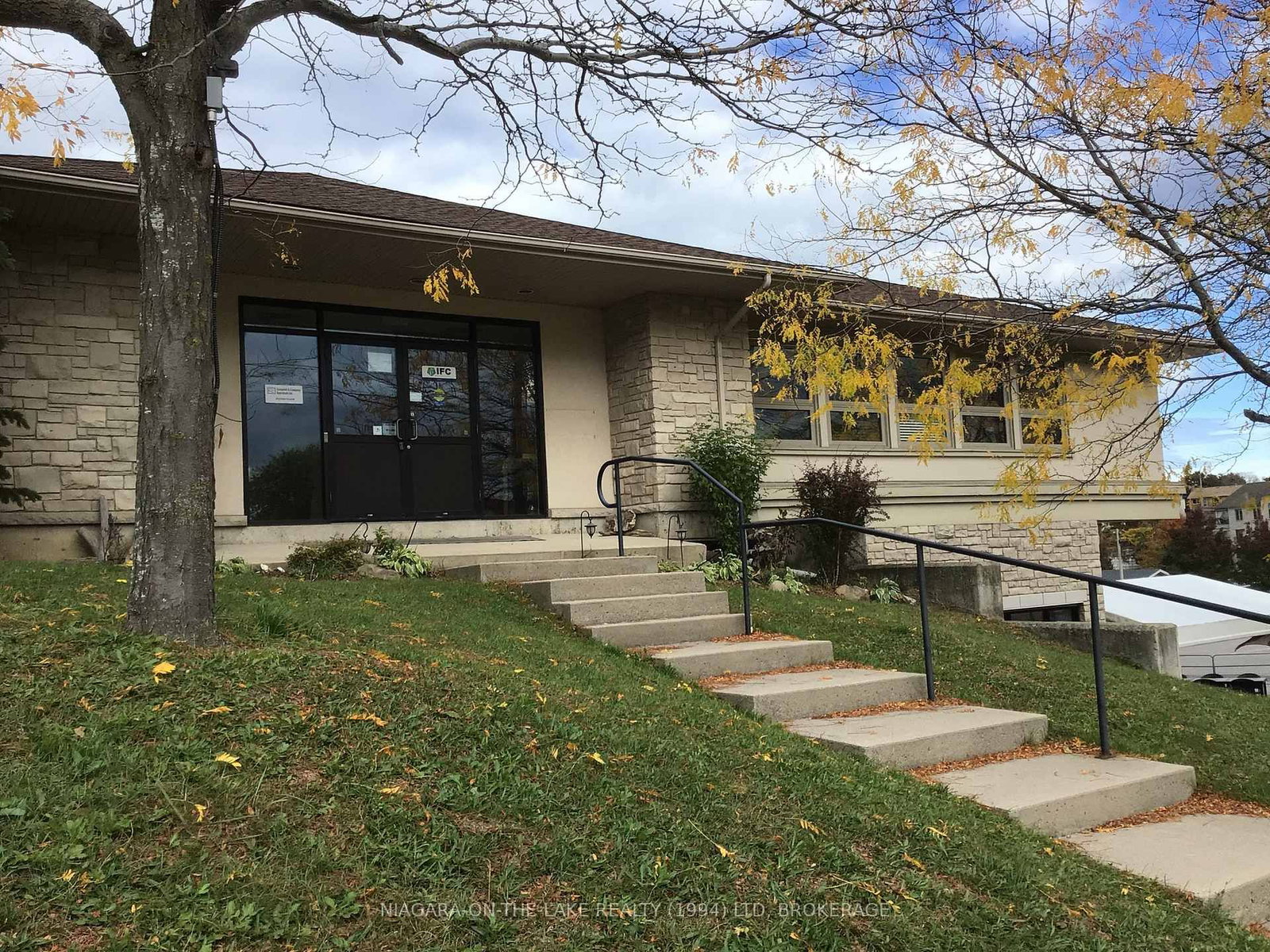 15 Lake Street, Unit Unit  # A