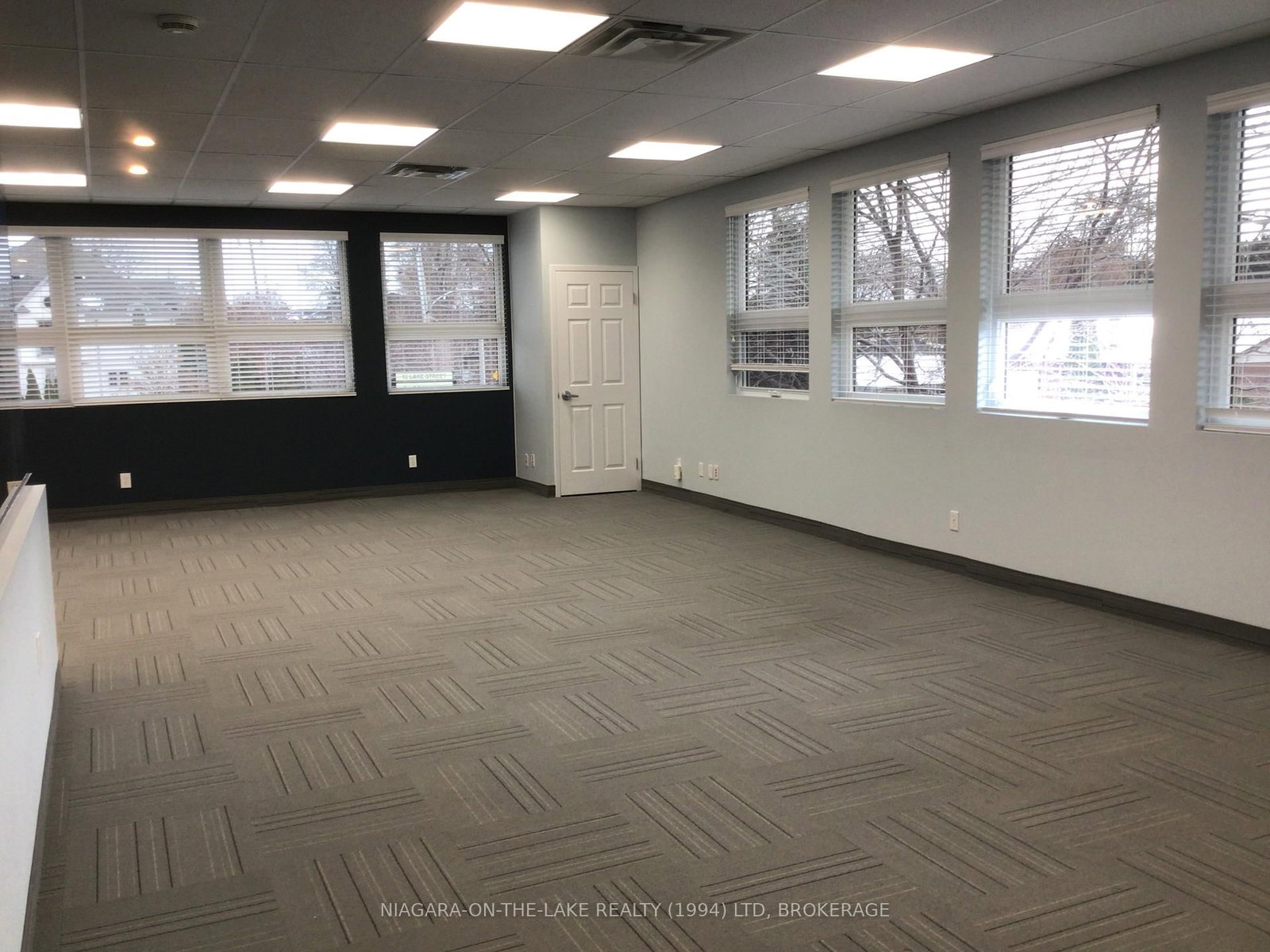 15 Lake Street, Unit Unit  # A - Photo 2