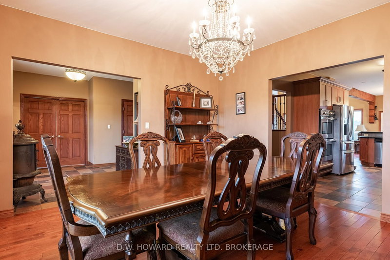 4480 Michener Rd, Fort Erie, L0S 1N0 | Image 2