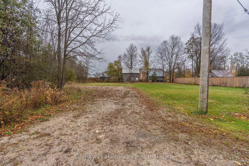 310003 Kemble Rock Rd, Georgian Bluffs, N0H 1S0 | Image 2