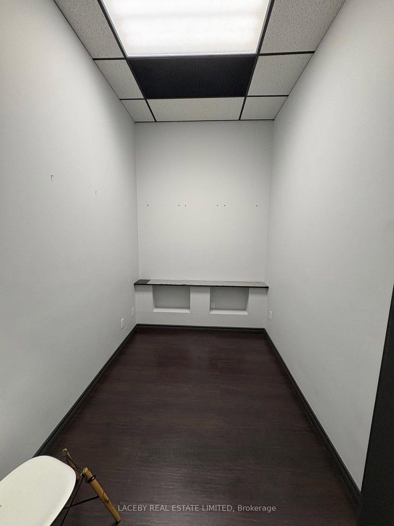 6 - 205 Quigley Rd, Hamilton, L8M 3K8 | Image 3