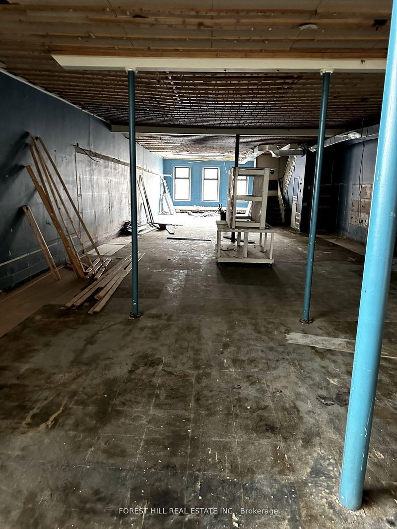 2nd Floor - 257 Front St, Belleville, K8N 2Z6 | Image 2