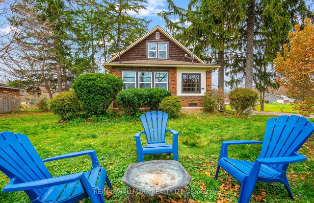 231 Point Abino Road S