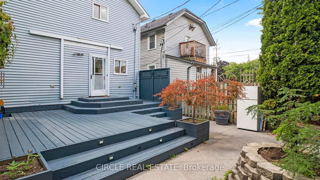 1374 Pelissier Street