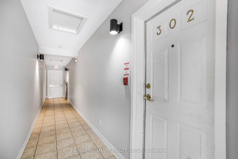 302 - 1005 Laurier St, Clarence-Rockland, K4K 1T7 | Image 3