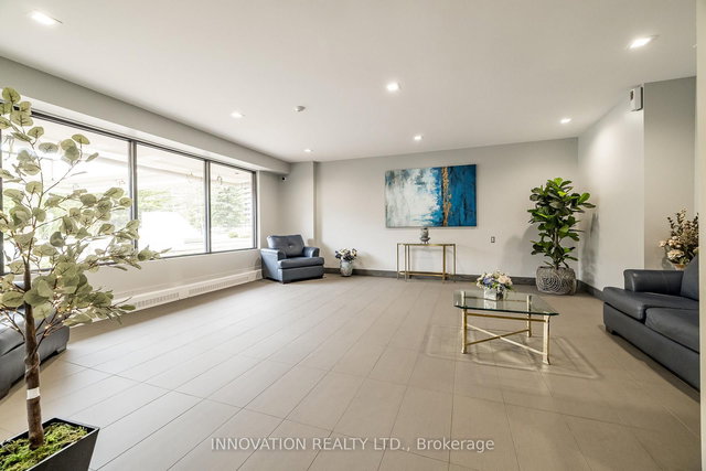 307 - 665 Bathgate Drive