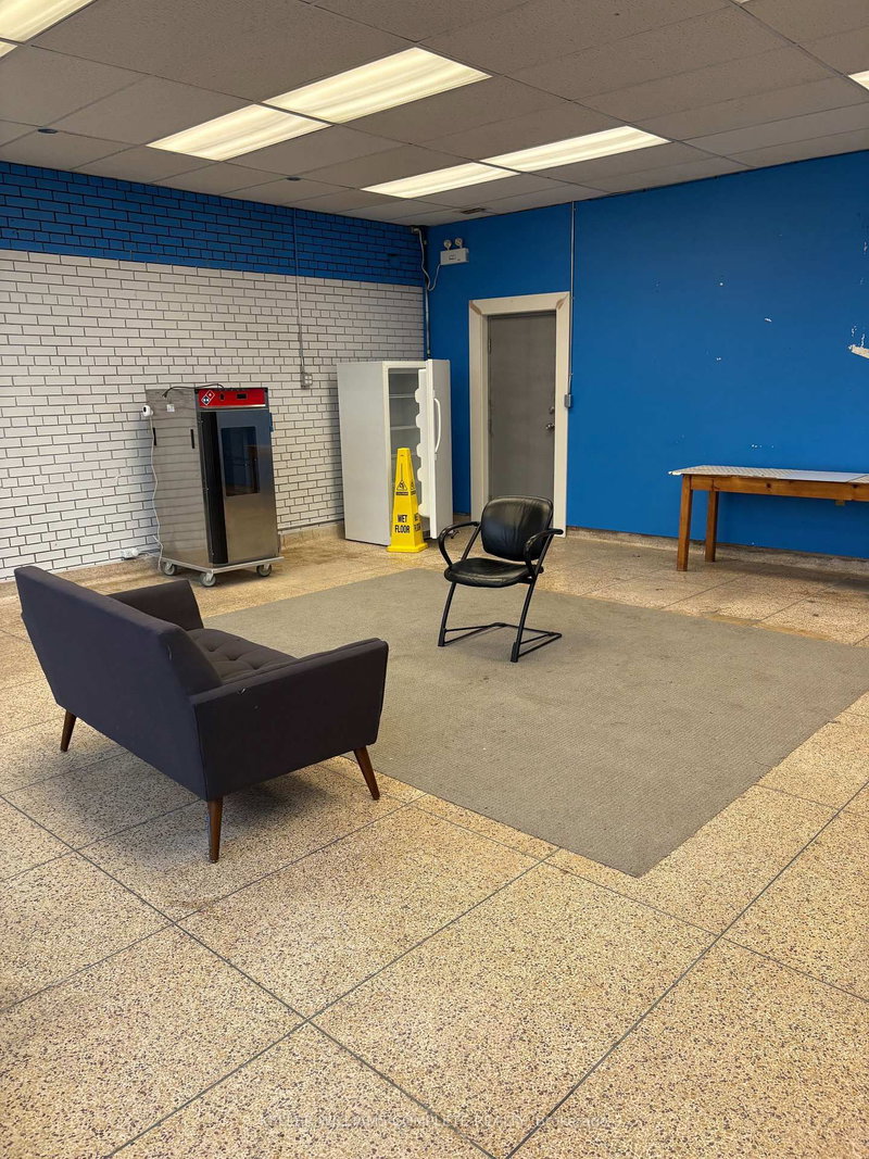 33 Gilmore Rd, Fort Erie, L2A 2L9 | Image 3