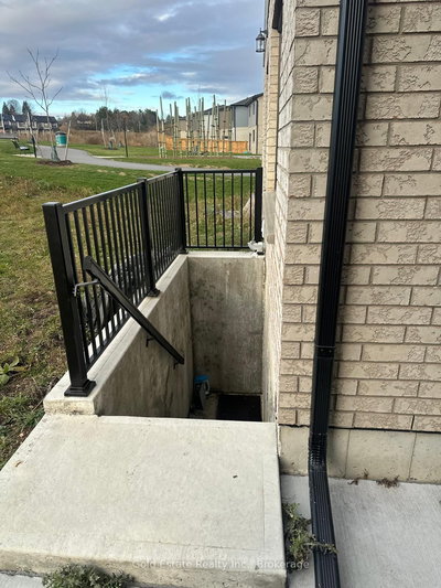 207 Otterbein Rd | Kitchener | Image