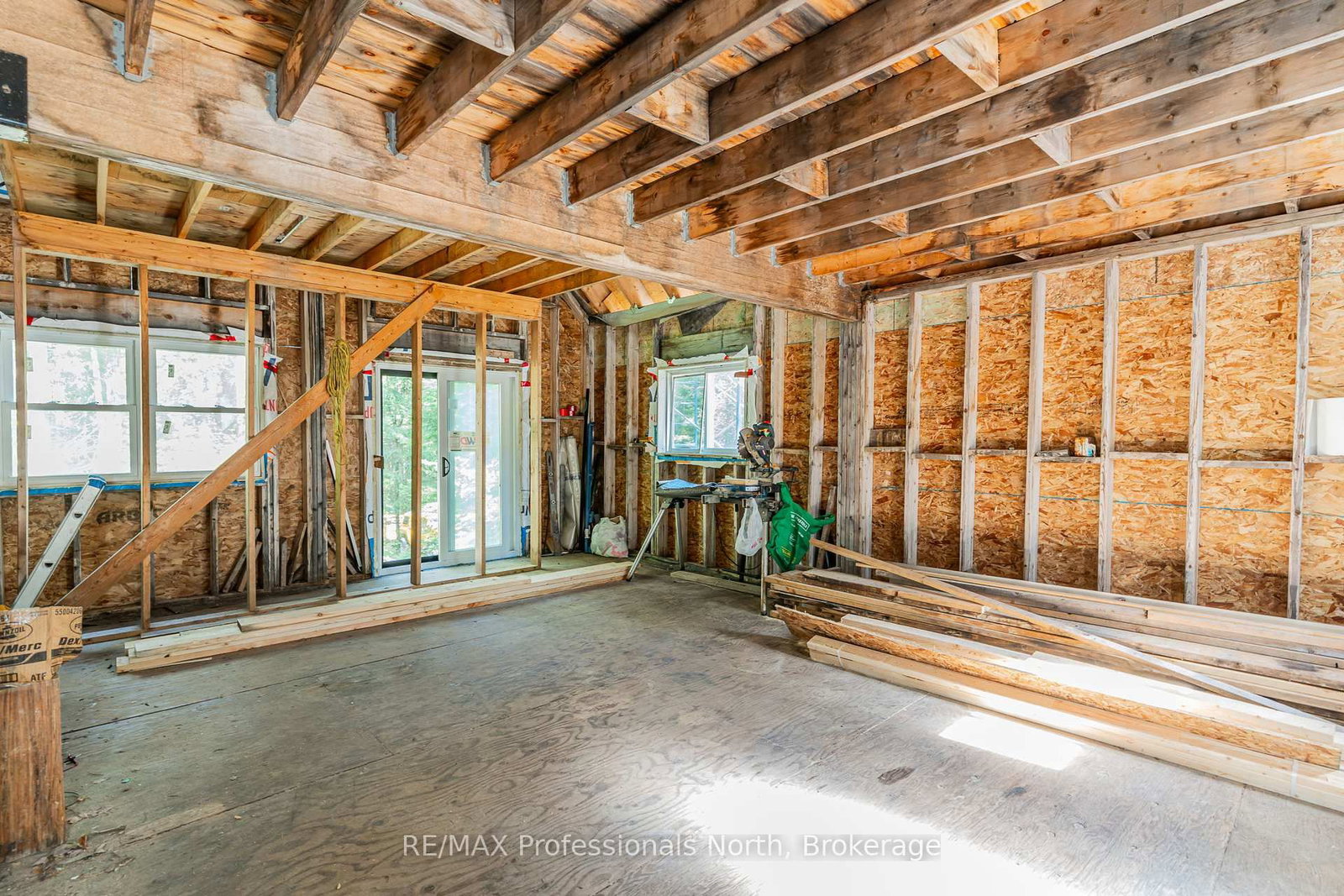 Listing Image 7