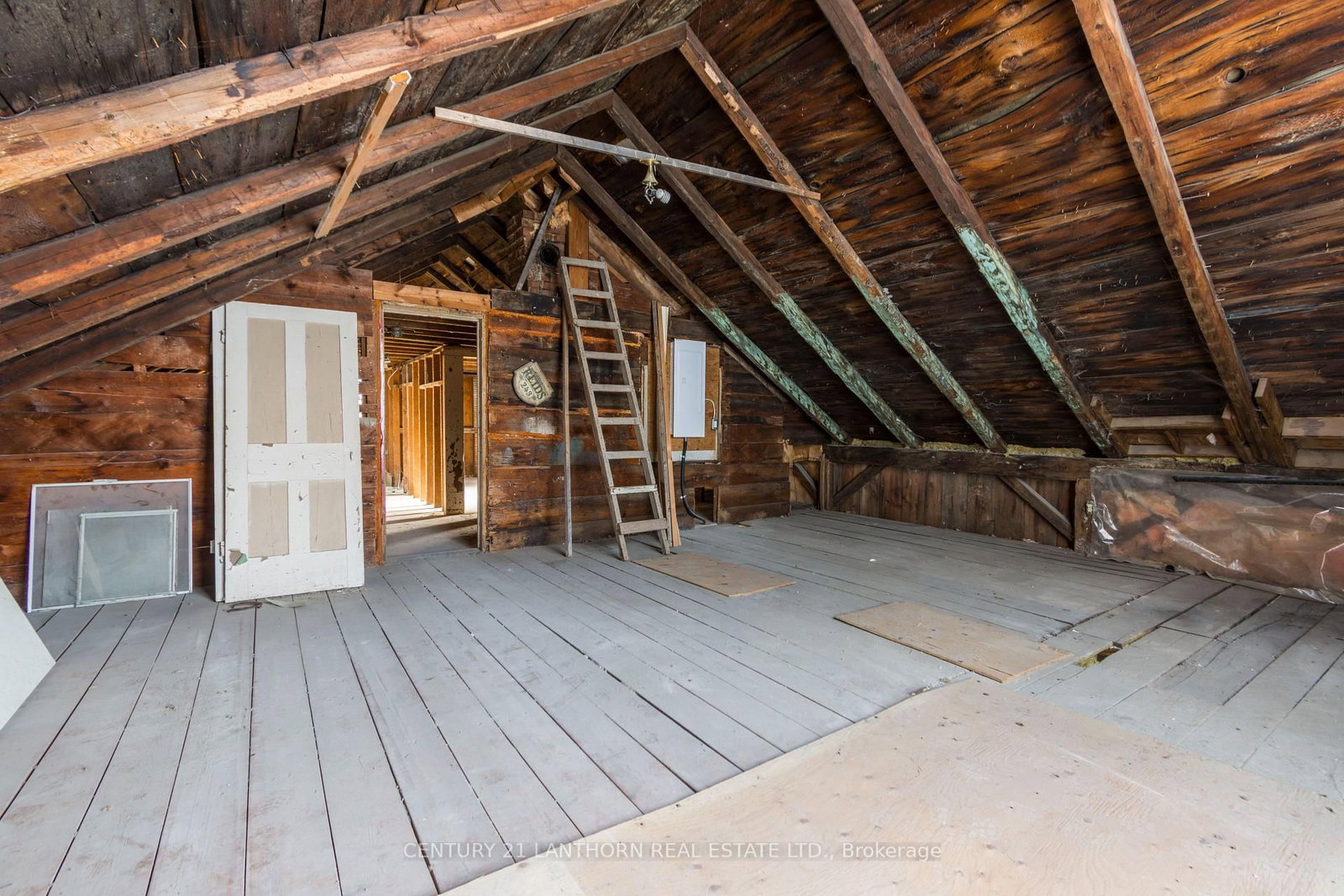 3 Forsyth Street • Limoges, ON photo 11