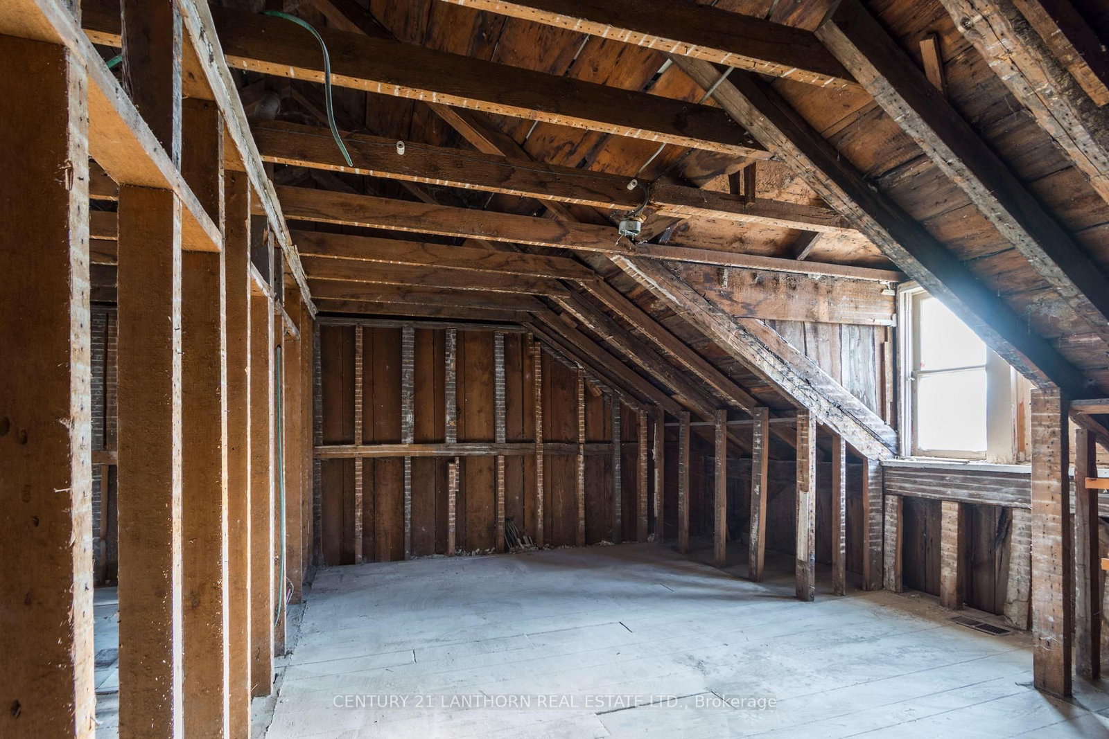 3 Forsyth Street • Limoges, ON photo 13