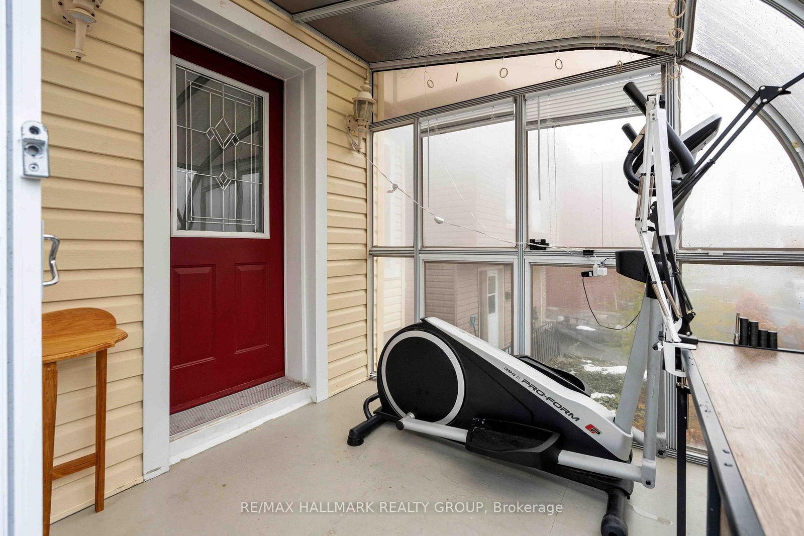 Detached House for sale at 318 Shakespeare Street, Ottawa, Ontario, K1L 5M2 - Vanier - MLS: X12559020