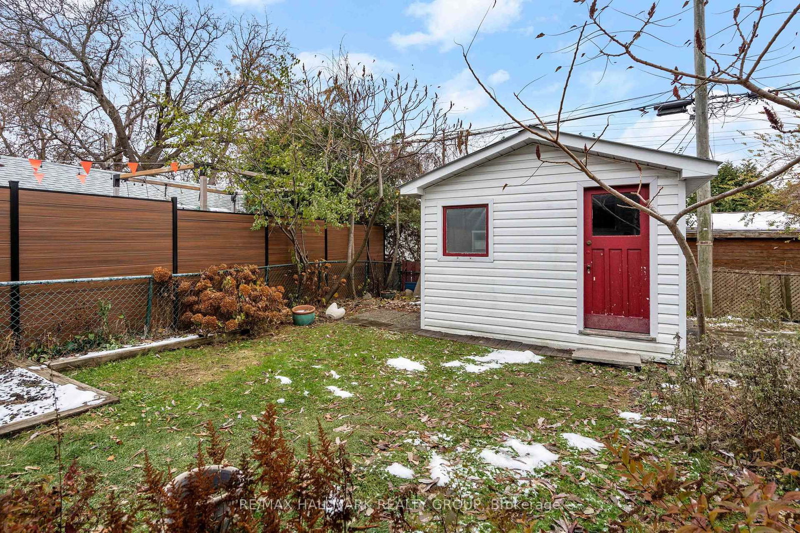 Detached House for sale at 318 Shakespeare Street, Ottawa, Ontario, K1L 5M2 - Vanier - MLS: X12559020