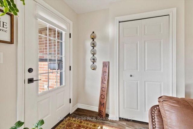 219 16th Avenue Crescent