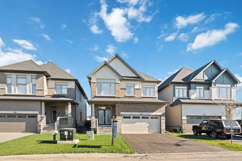 617 Kenabeek Terr, Ottawa, K4M 0B3 | Image 3