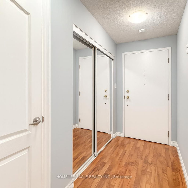 302 - 135 James St S, Hamilton, L8P 2Z6 | Image 2