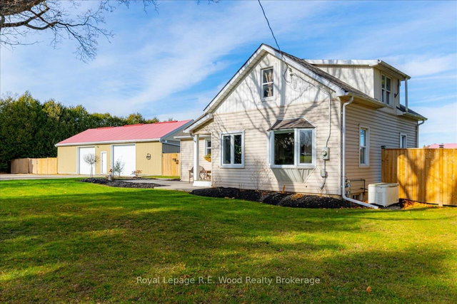 303 Concession 2 Road