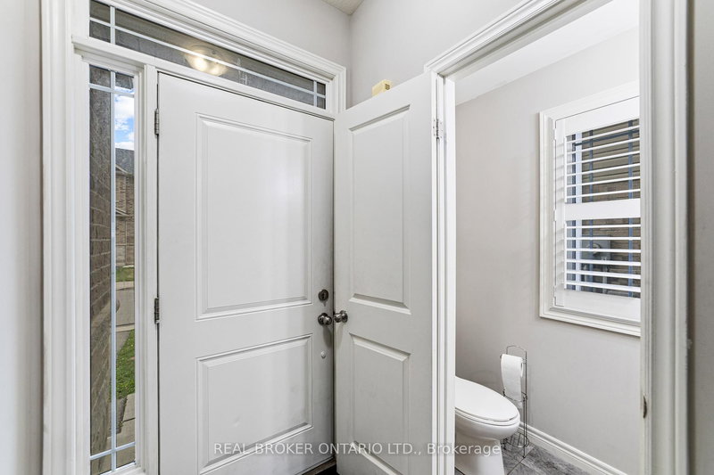 14 Serenity Lane, Hamilton, L0R 1P0 | Image 3