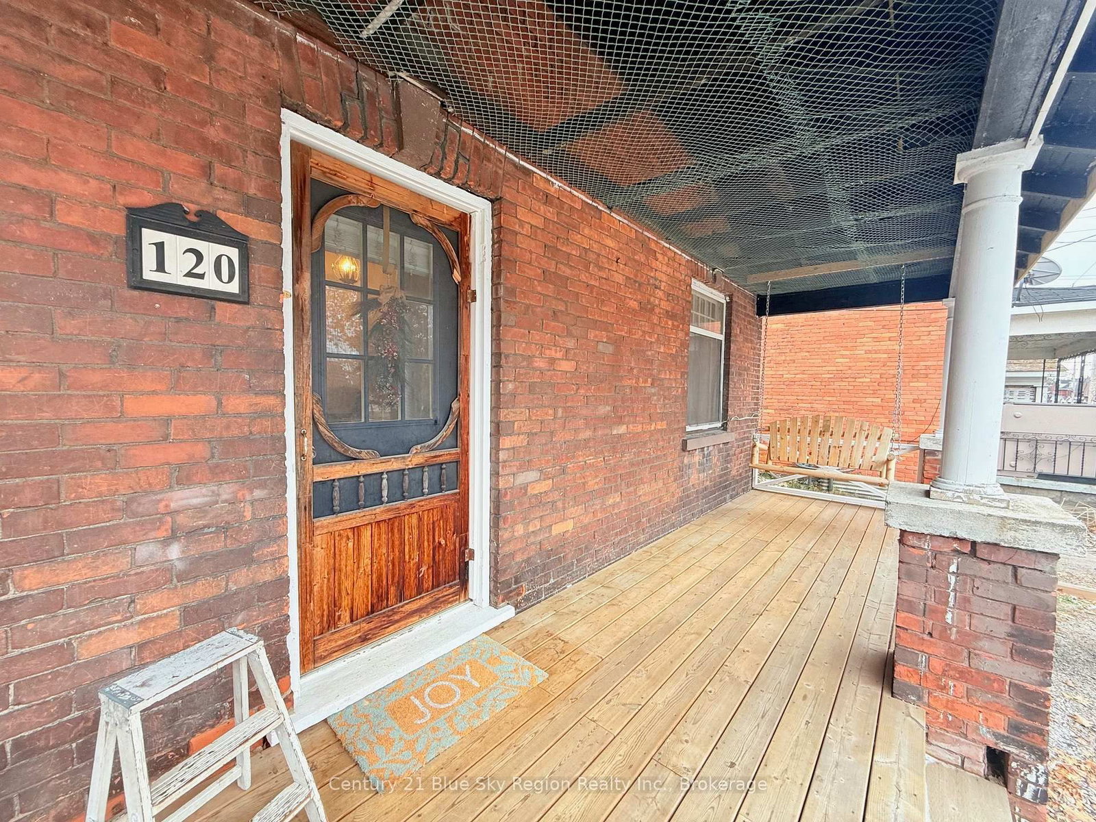 Listing Image 3