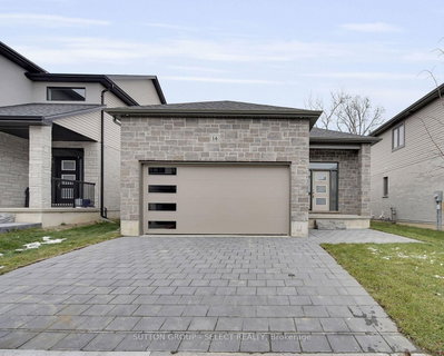 Detached House sold at 14-7966 Fallon Drive, Lucan Biddulph, Ontario, N0M 1V0 - Granton - MLS: X12563914