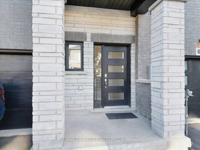 Unit 61 — 155 Equestrian Way — photo 2