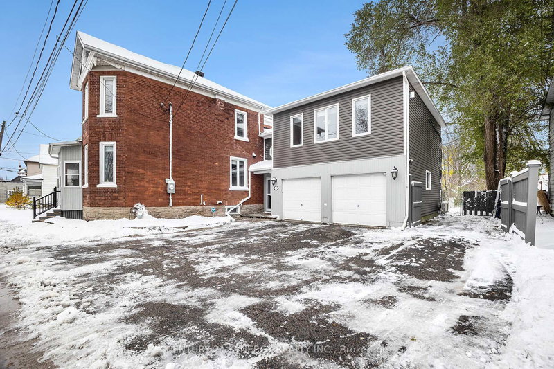 13 Lombard St, Smiths Falls, K7A 4E8 | Image 2