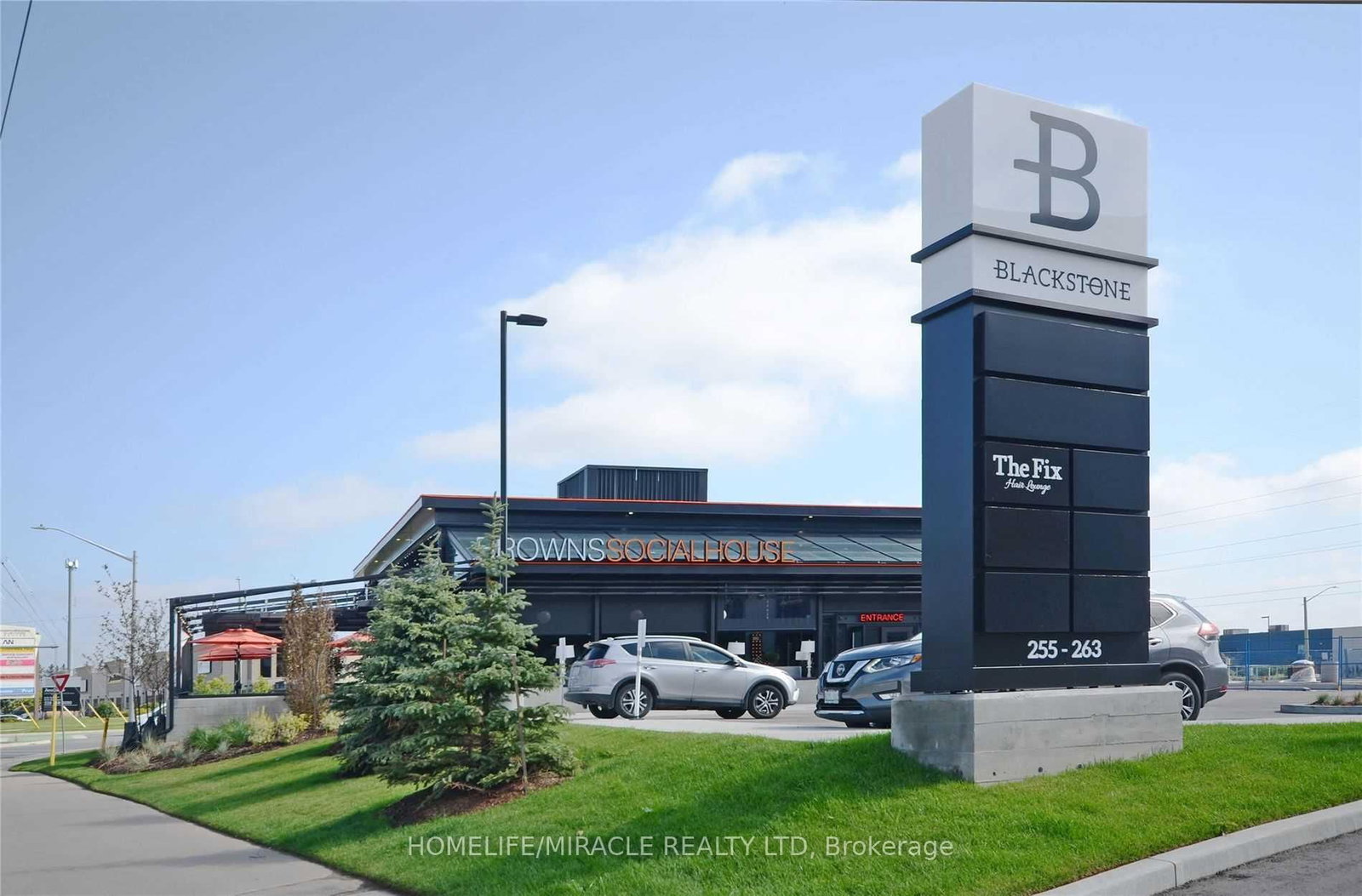 243 Northfield Drive E, Unit 211 - Photo 30