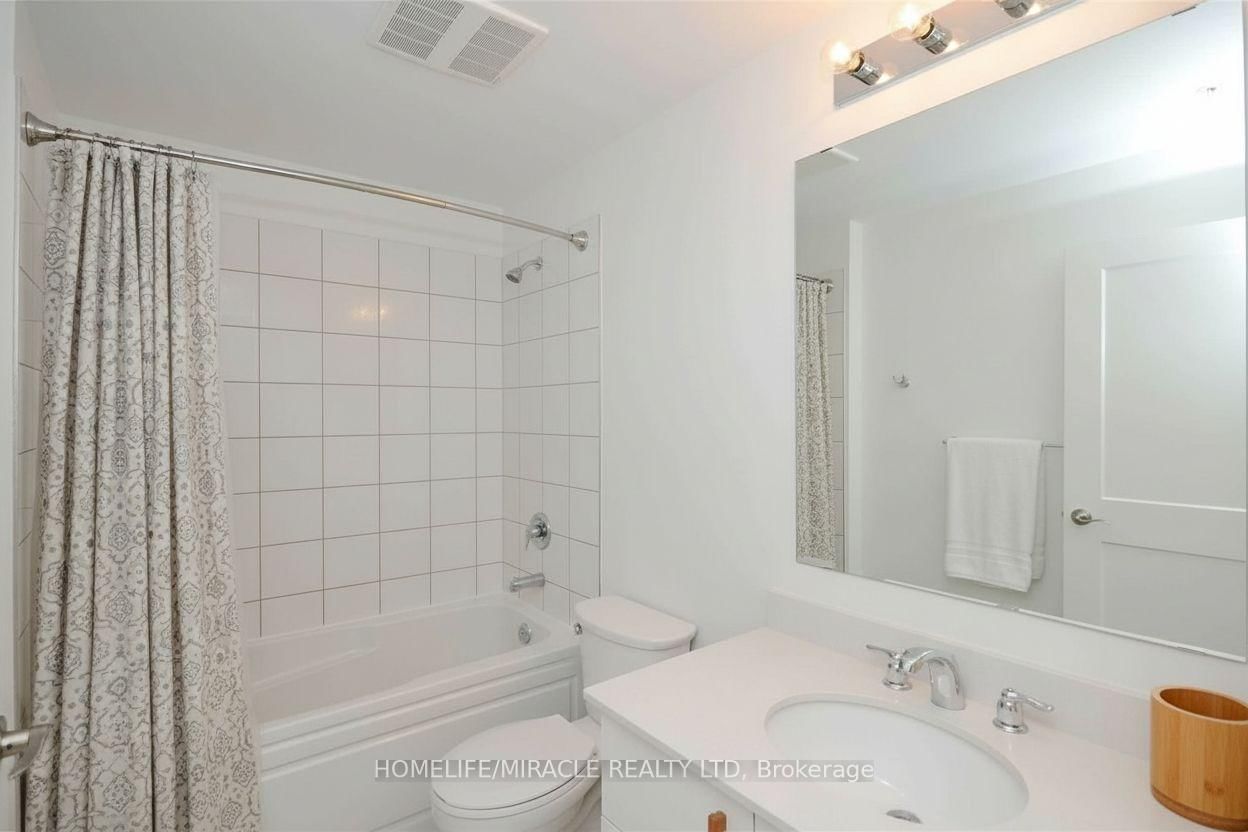 243 Northfield Drive E, Unit 211 - Photo 4